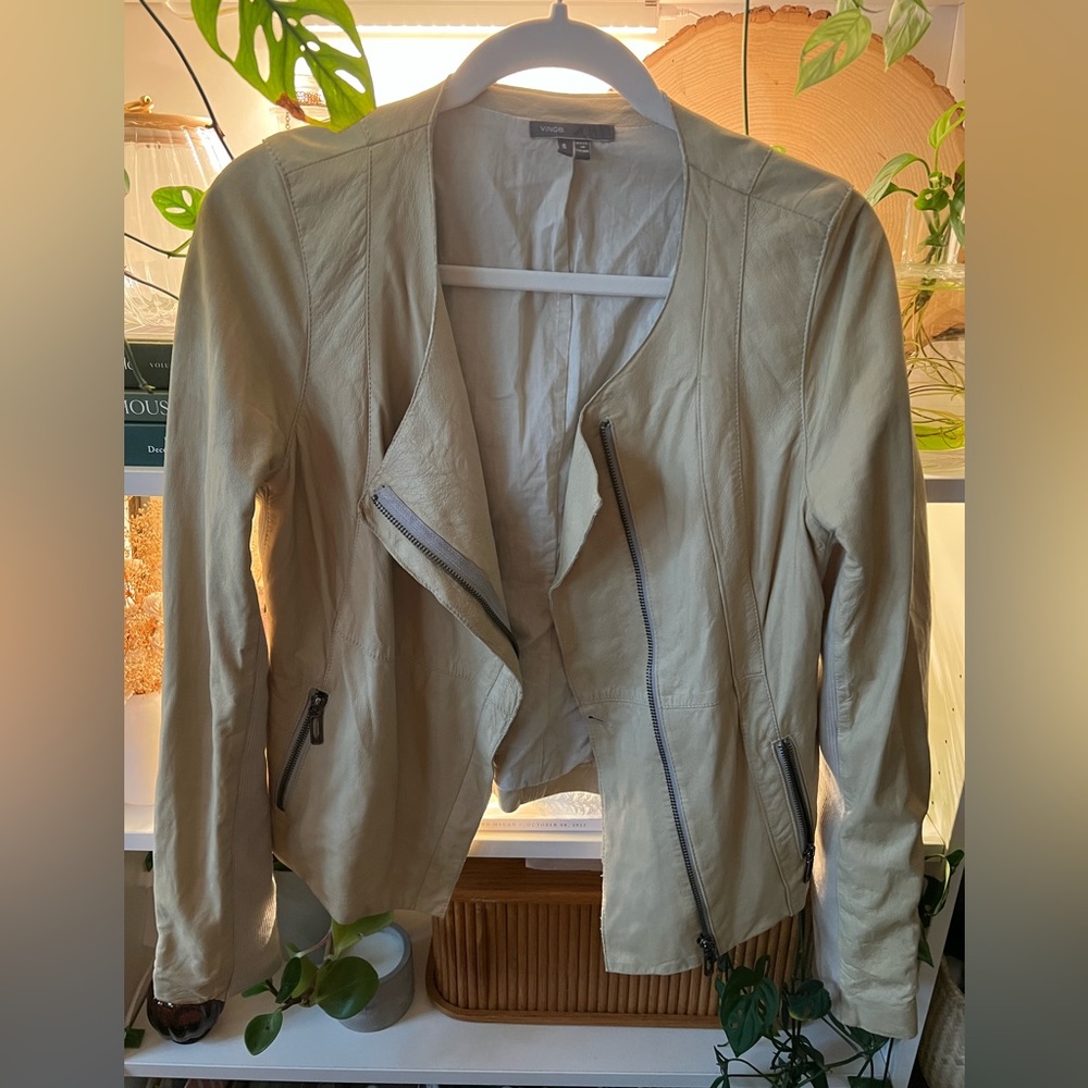 🌿Vintage Vince Leather Jacket